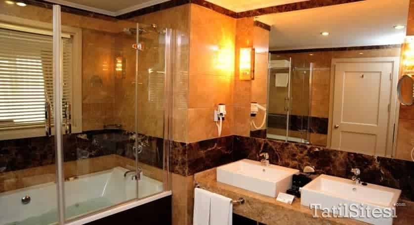 Dream Hill Business Deluxe Hotel